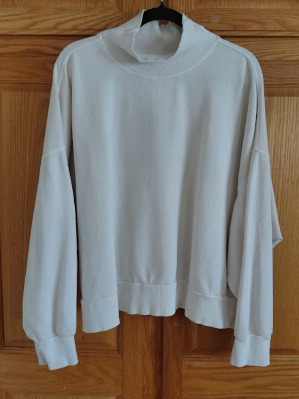 The North Face Cream Extended Rib Turtleneck Wide Fit Sweatshirt Size XXL
